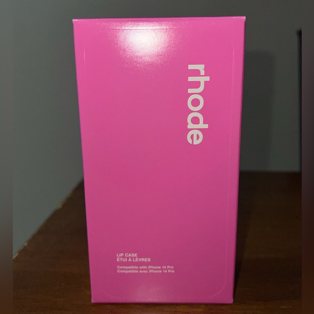 NEW IN BOX Rhode Limited Edition Summer iPhone 14 Pro Case / in Shortcake